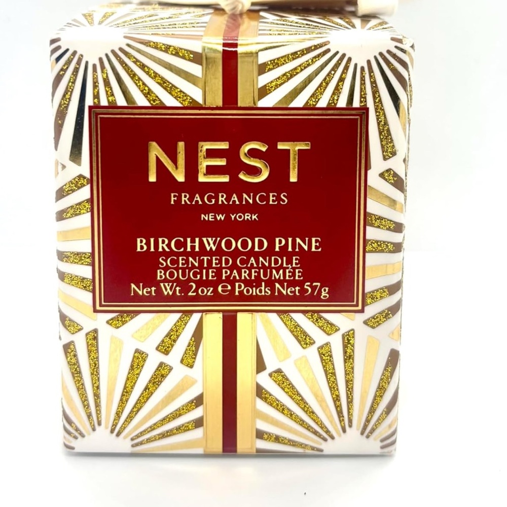 NEST Fragrances Birchwood Pine Candle - Gold and Red